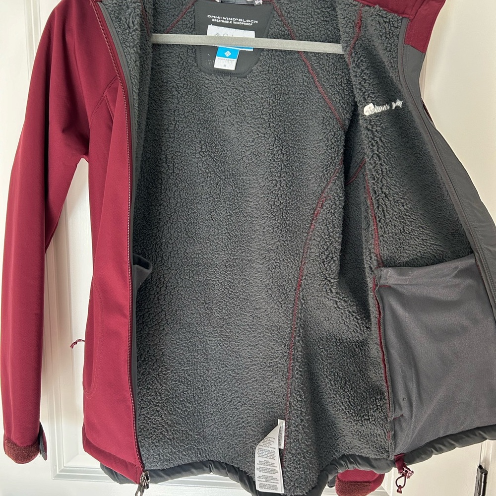 Columbia Omni-windBlock jacket Medium